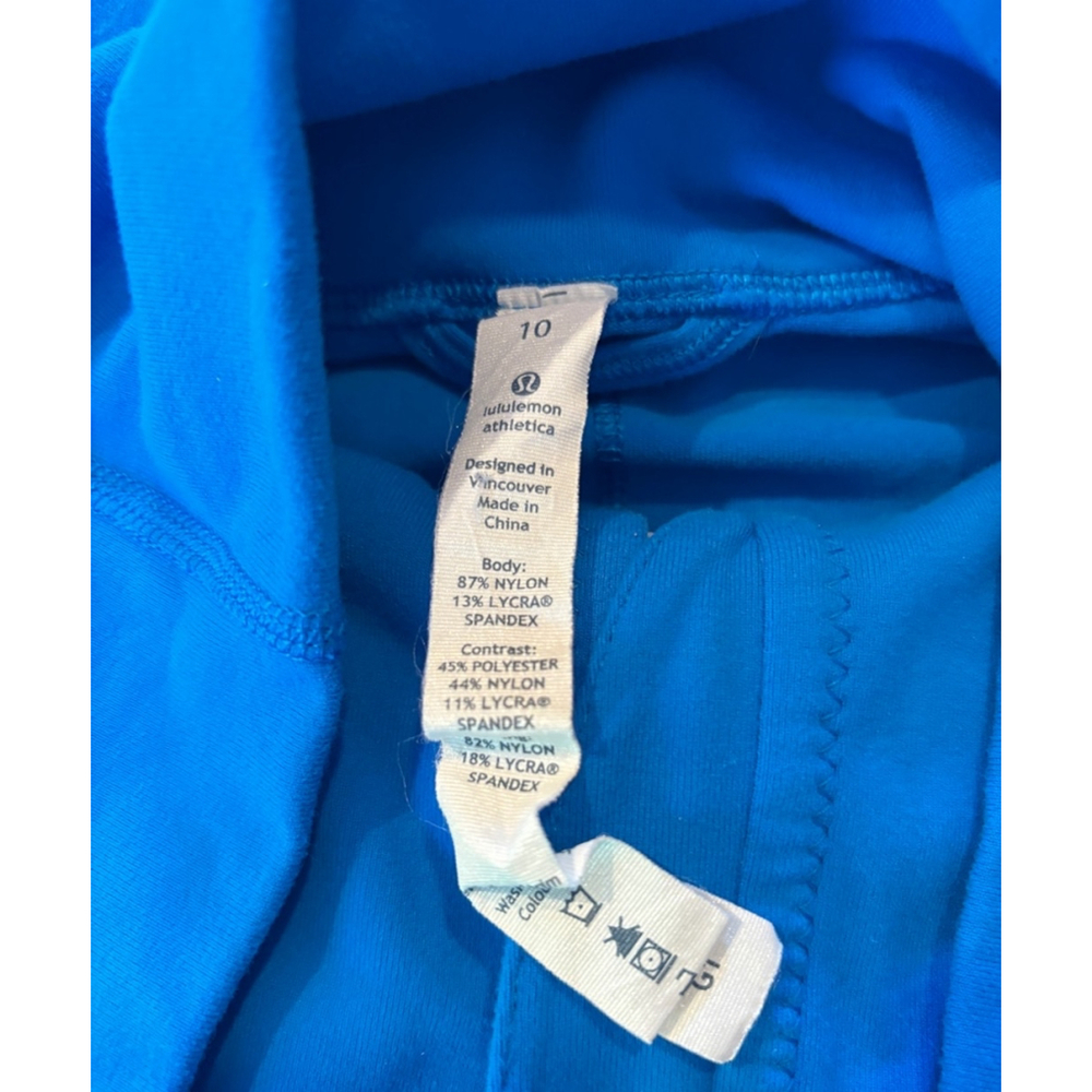 Lululemon Daily Yoga Jacket
Beaming Blue /Classic Stripe Polar Cream Women’s 10 - Picture 7 of 14